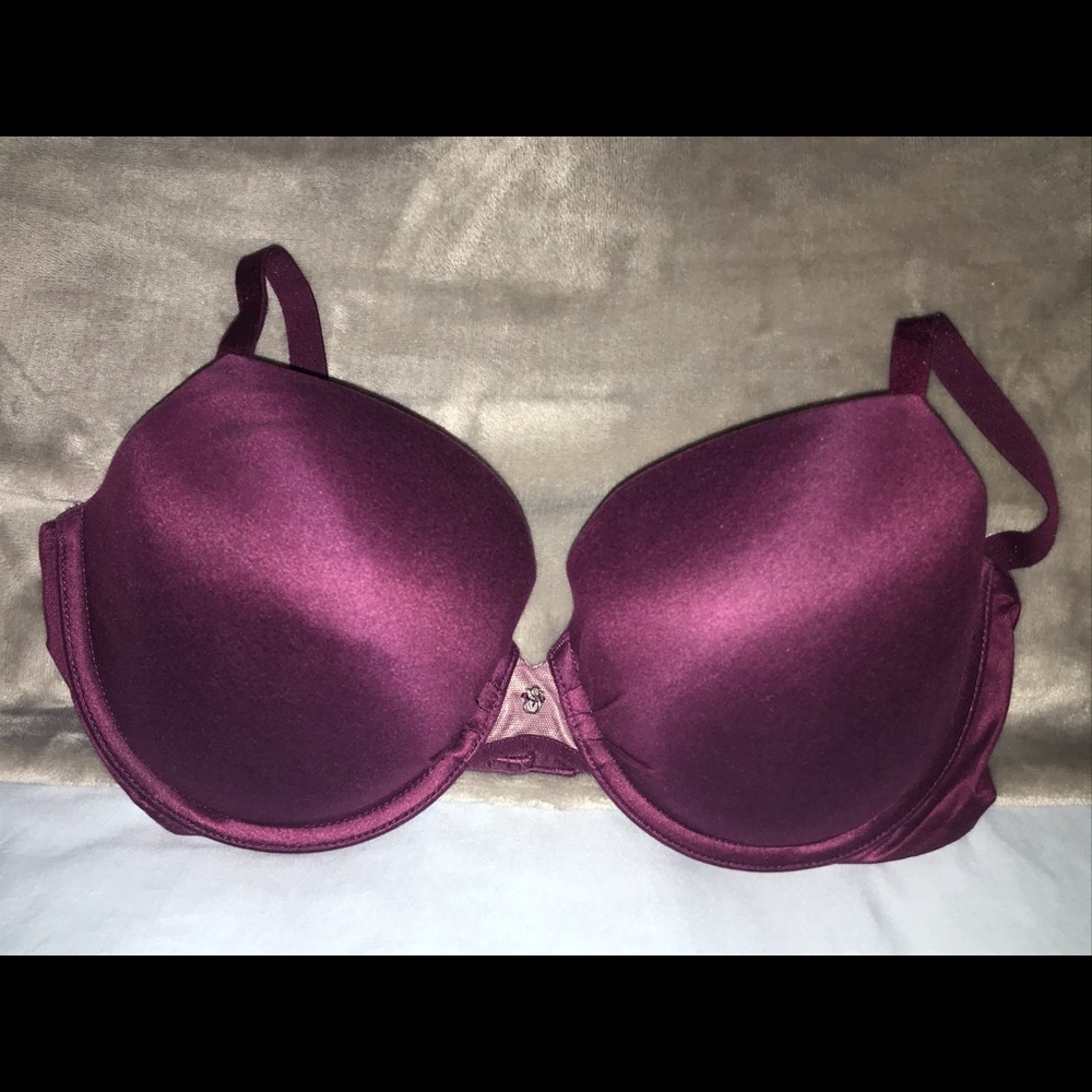 Victoria Secret Fabulous Demi Bra